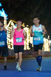 BIB: 42674, 43317, 42422
                            <button type="button" onclick="openModal(19737818)" class="btn btn-primary btn-sm float-right btn-popup" data-toggle="modal" data-target=".modal-high-quality">
                        <i class="fas fa-shopping-cart"></i> Add to Cart
                    </button>
                                            <button type="button" onclick="isThisMe(19737818, true)" class="btn btn-success btn-sm float-right btn-popup btn-isme hidden" data-toggle="tooltip" data-placement="bottom" title="นี่คือรูปของคุณใช่ไหม คลิกที่นี่เพื่อเอาเข้าอัลบั้ม">
                        <i class="fas fa-plus"></i> Add to album
                    </button>
                    <button type="button" onclick="isThisMe(19737818, false)" class="btn btn-warning btn-sm float-right btn-popup btn-isnotme hidden">
                        <i class="fas fa-ban"></i> Remove from album
                    </button>